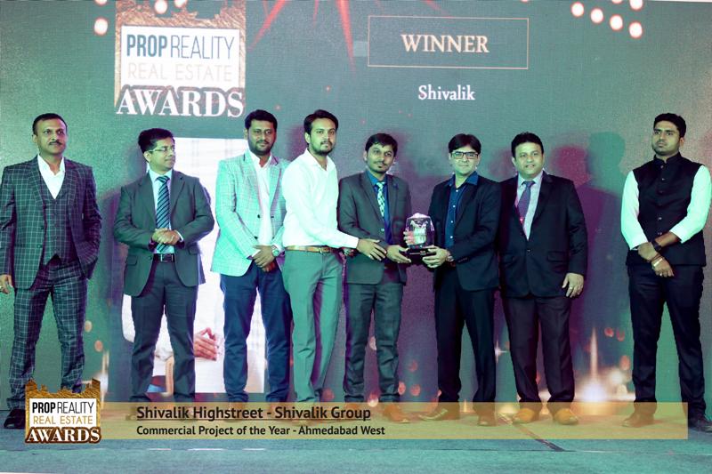 Shivalik Highstreet awarded Commercial Project of the Year in Ahmedabad at Prop Reality Real Estate Awards 2017
